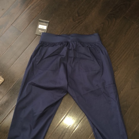 Matrix by Maevn Navy size SMP. New with tags! - Picture 6 of 7